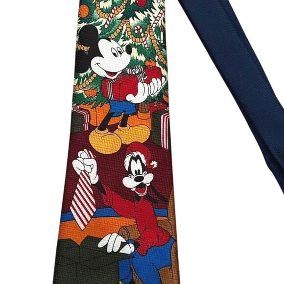 Vintage Disney Mickey Unlimited Mens Christmas Tie With Mickey and Goofy Design - Picture 3 of 6